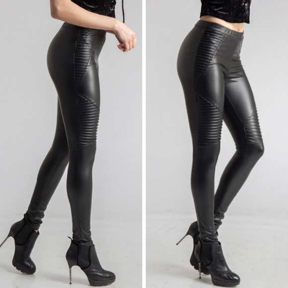 FAUX LEATHER MOTO PANTS IN BLACK - Picture 1 of 8